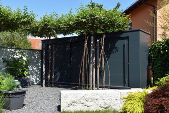 Referenz 85651 Pliening | GarDomo | KABINETT Design Gartenschrank 0000