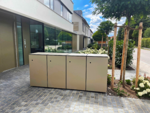 Referenz 85737 München | GarDomo | MÜTO Design Mülltonnenbox 0000